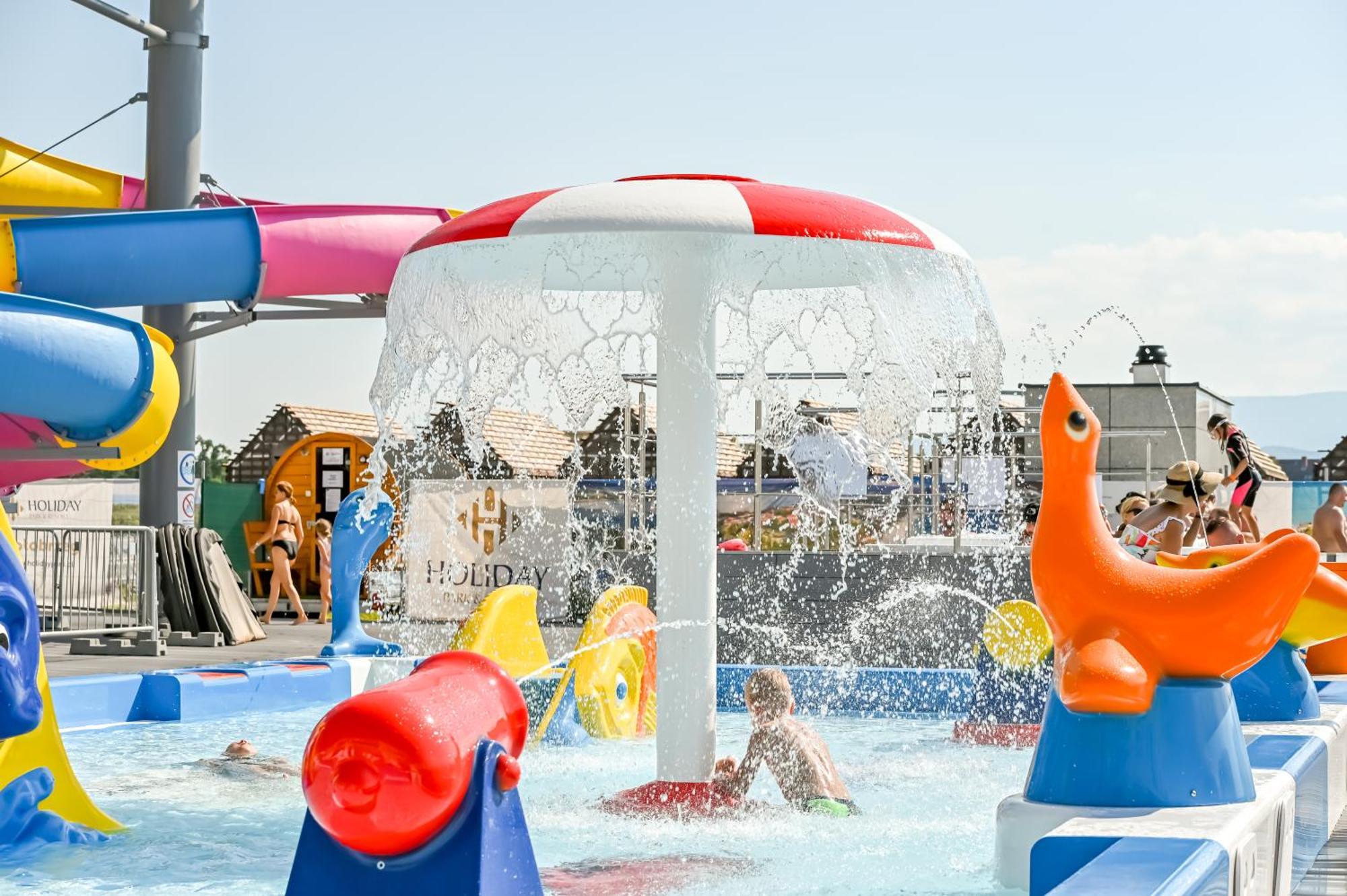 Holiday Park & Resort Cieplice Zdroj Jelenia Gora Exterior photo